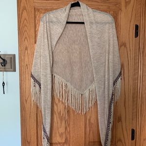 Earthbound shaw/ cardigan